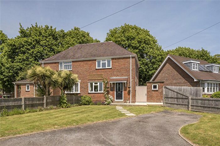 2 Bedroom Semi-Detached House For Sale In Willis Waye, Kings Worthy, Winchester, SO23