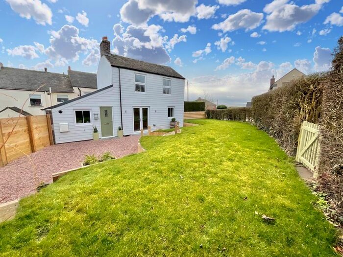 2 Bedroom Detached House To Rent In Leycett Road, Scot Hay, Newcastle-Under-Lyme, ST5