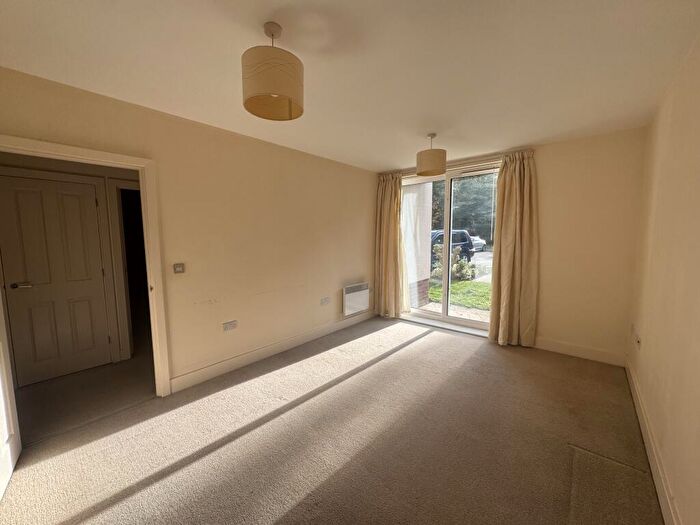 2 Bedroom Apartment To Rent In Coxhill Way, Aylesbury, HP21