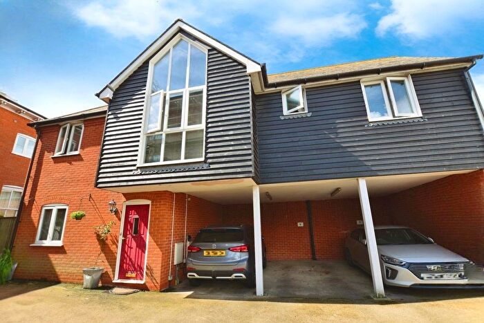 2 Bedroom Flat For Sale In The Elms, Dymchurch Road, New Romney, TN28