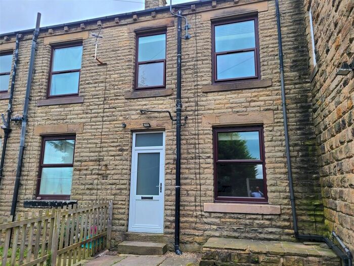 1 Bedroom Terraced House To Rent In Moor End Lane, Dewsbury, West Yorkshire, WF13