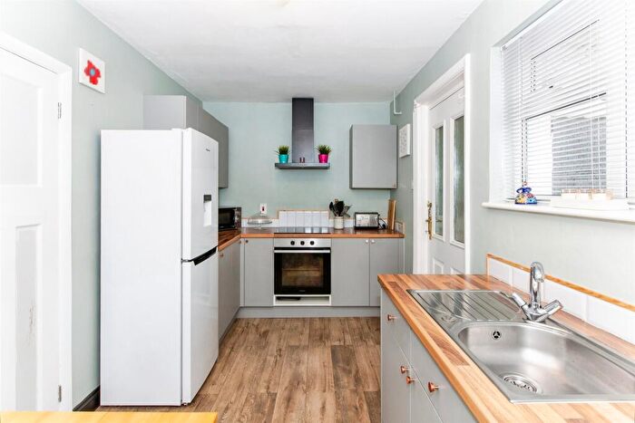 2 Bedroom Semi-Detached House For Sale In Burnell Close, Ringstead, Kettering, NN14