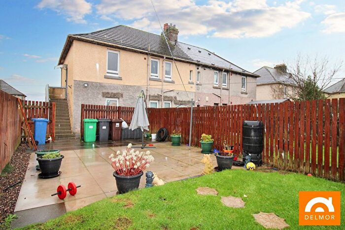 2 Bedroom Flat For Sale In Den Walk, Methil, Leven, KY8