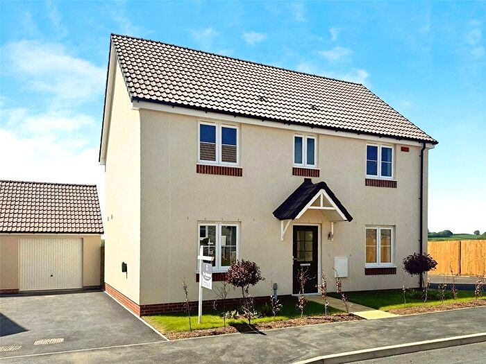 4 Bedroom Detached House For Sale In Beetle Lane, Winkleigh, Devon, EX19