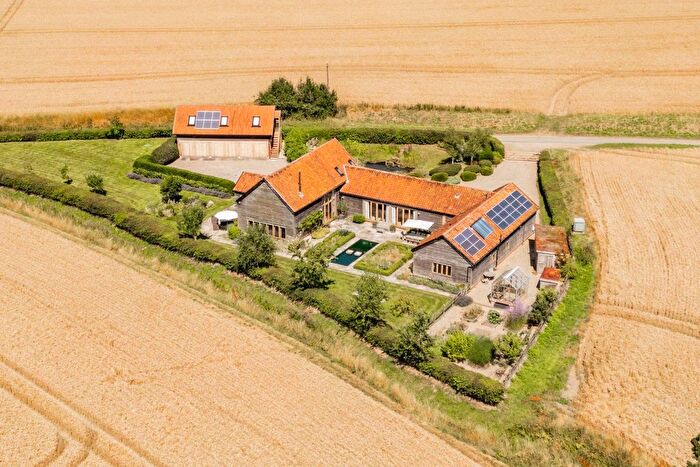 4 Bedroom Barn Conversion For Sale In Wash Lane, Shotesham St. Mary, Norwich, NR15