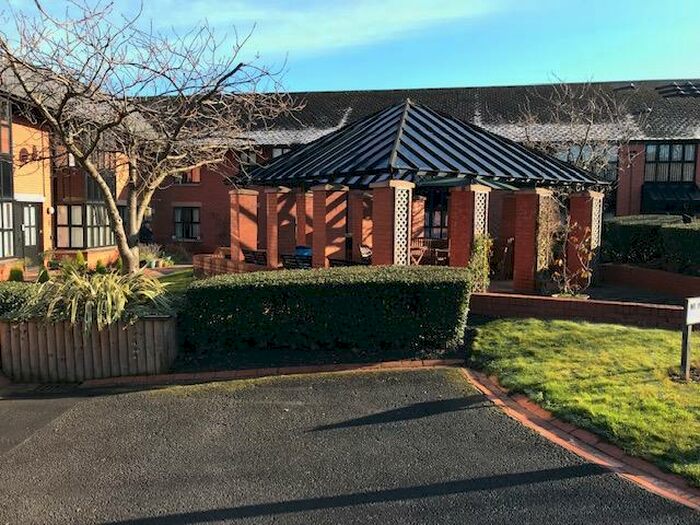 1 Bedroom Flat To Rent In Anfield Road, Newcastle Upon Tyne, NE3