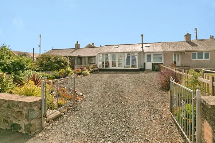 2 Bedroom Bungalow For Sale In Maes Maethlu, Llanfaethlu, Holyhead, Isle Of Anglesey, LL65