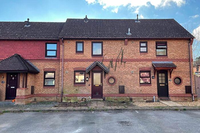 2 Bedroom Terraced House For Sale In Ashurst Bridge, SO40