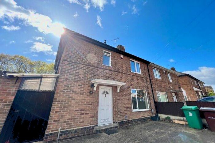 3 Bedroom Semi-Detached House To Rent In Fernwood Crescent, Nottingham, NG8