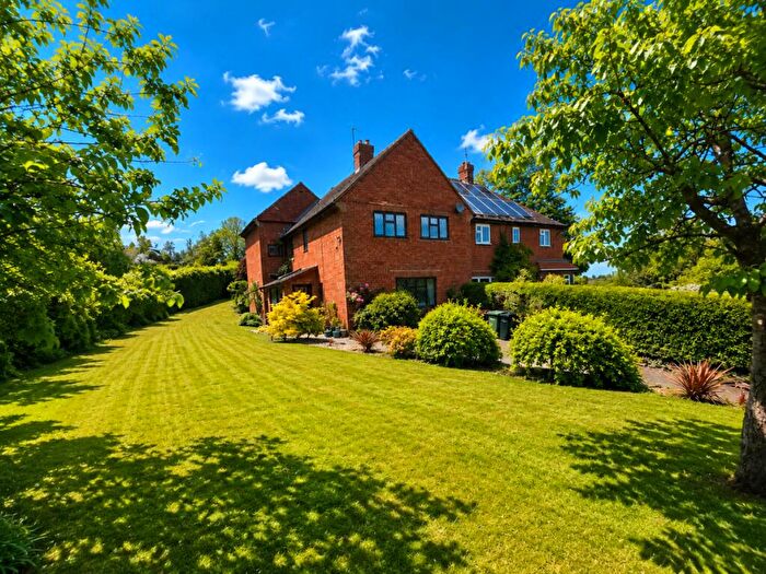 4 Bedroom Semi Detached House For Sale In Ridgeway Crescent, Whitchurch, Ross-on-Wye, HR9