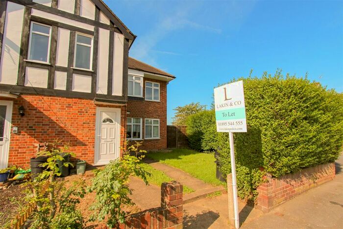 2 Bedroom Maisonette To Rent In Beechwood Avenue, Ruislip HA4