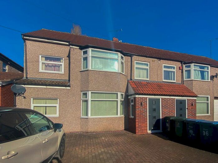 1 Bedroom Flat To Rent In Elm Tree Avenue, Tile Hill, Coventry, CV4