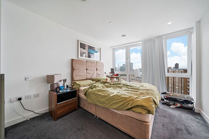 2 Bedroom Flat For Sale In City Road, Eagle Point City Road, EC1V