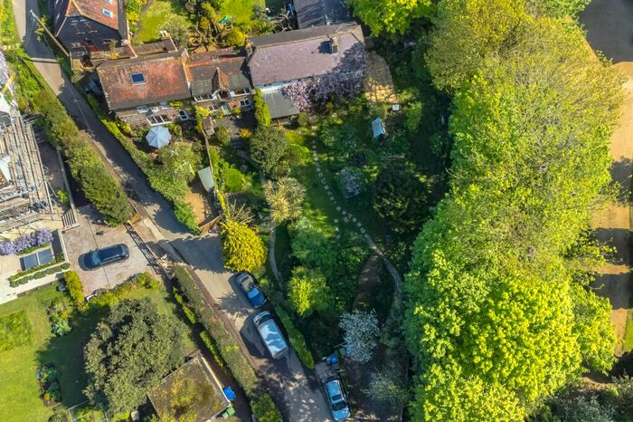 4 Bedroom Semi-Detached House For Sale In Barcombe Mills, Barcombe, BN8