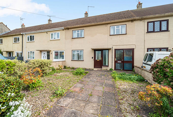 3 Bedroom Terraced House For Sale In Cranleigh Court Road, Yate, Bristol, Gloucestershire, BS37