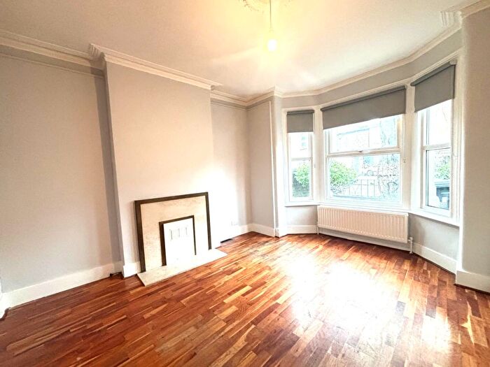 4 Bedroom Terraced House To Rent In Venetia Road, London, W5