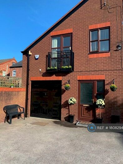 2 Bedroom End Of Terrace House To Rent In Myers Court, Liverpool, L23