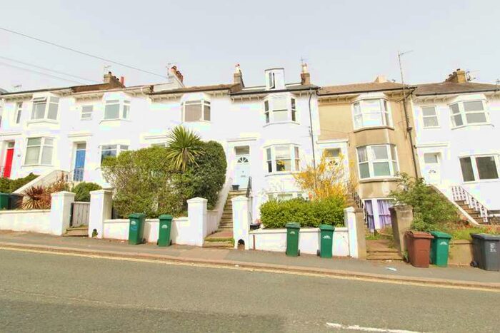 2 Bedroom Flat For Sale In Old Shoreham Road Brighton, BN1