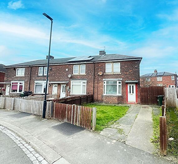 2 Bedroom Terraced House For Sale In Hazelwood Terrace, Howdon, NE28