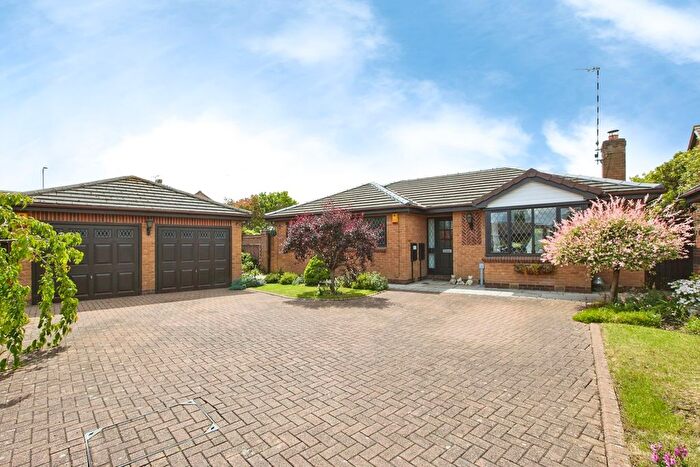 3 Bedroom Bungalow For Sale In Connery Mews, Toton, Nottinghamshire, NG9