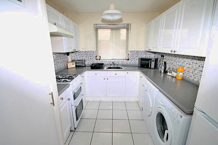 2 Bedroom Bungalow For Sale In Abberley, Wilnecote, Tamworth, Staffordshire B77