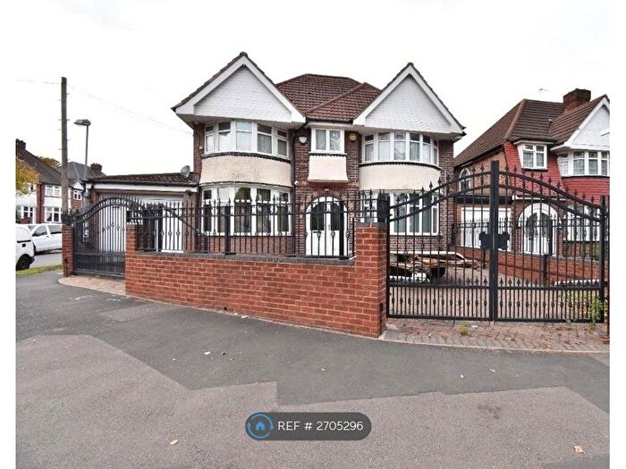 5 Bedroom Detached House To Rent In Stoney Lane, Yardley, Birmingham, B25