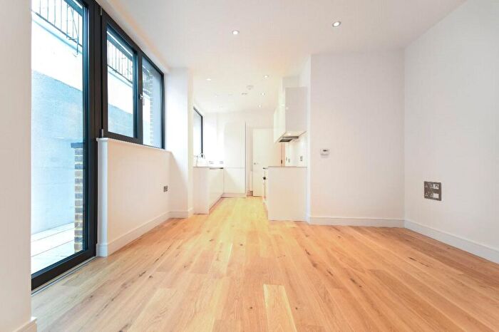 1 Bedroom Apartment To Rent In Lansdowne Road, Croydon, CR0