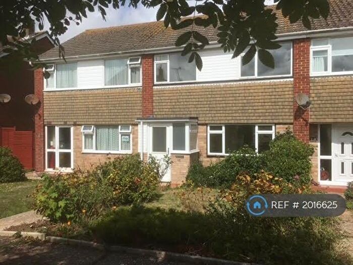 3 Bedroom Terraced House To Rent In Laburnum Walk, Rustington, BN16