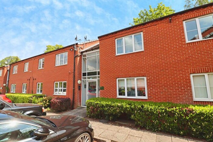 2 Bedroom Apartment For Sale In Beech Street, Lincoln, LN5