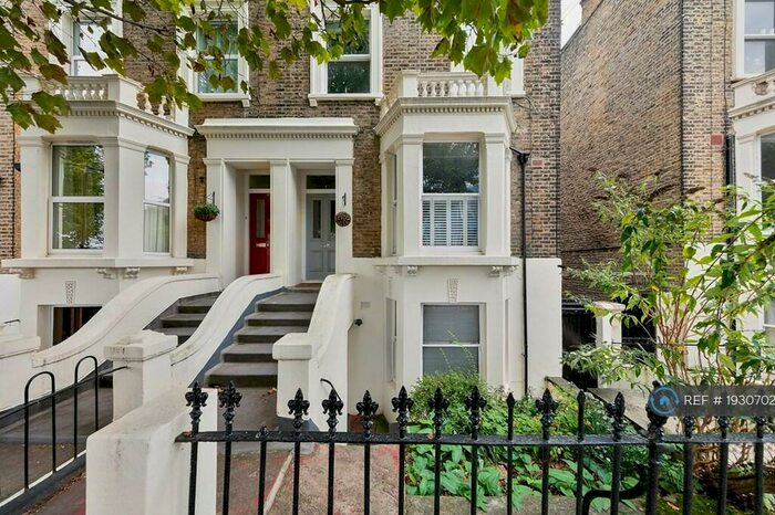 1 Bedroom Flat To Rent In Chadwick Road, London, SE15