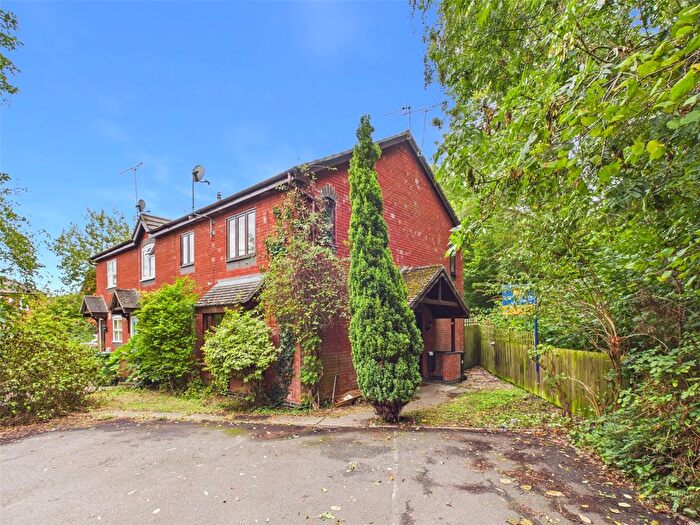 1 Bedroom Terraced House For Sale In Wardour Place, Worcester, Worcestershire, WR4