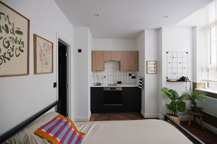 1 Bedroom Flat To Rent In Thurloe Street, M14