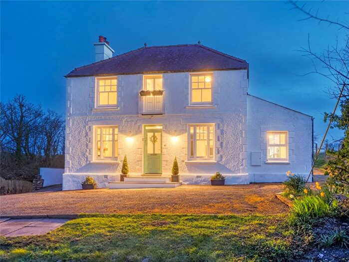 4 Bedroom Detached House For Sale In Llangwnnadl, Gwynedd, LL53