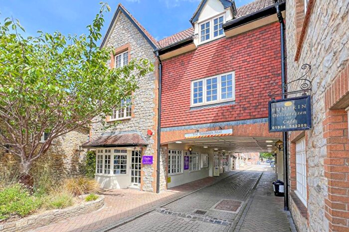 2 Bedroom Apartment For Sale In The Borough, Wedmore, BS28