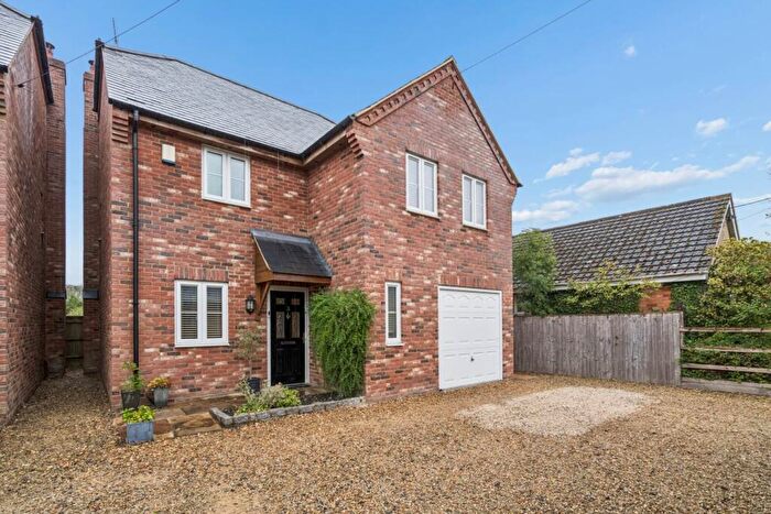 4 Bedroom Detached House For Sale In Grendon Underwood, HP18