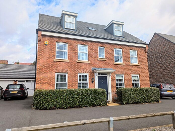 5 Bedroom Detached House To Rent In Sulgrave Street, Barton Seagrave, NN15