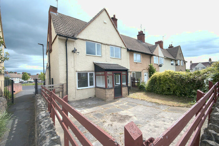 3 Bedroom End Of Terrace House To Rent In Marson Avenue, Woodlands, DN6