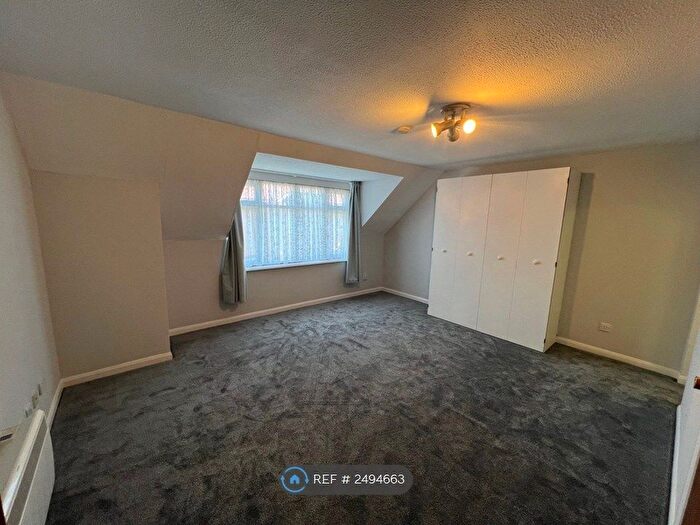 Studio To Rent In Wexham Road, Slough, SL1