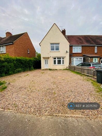 3 Bedroom End Of Terrace House To Rent In Mannock Road, Wellingborough, NN8