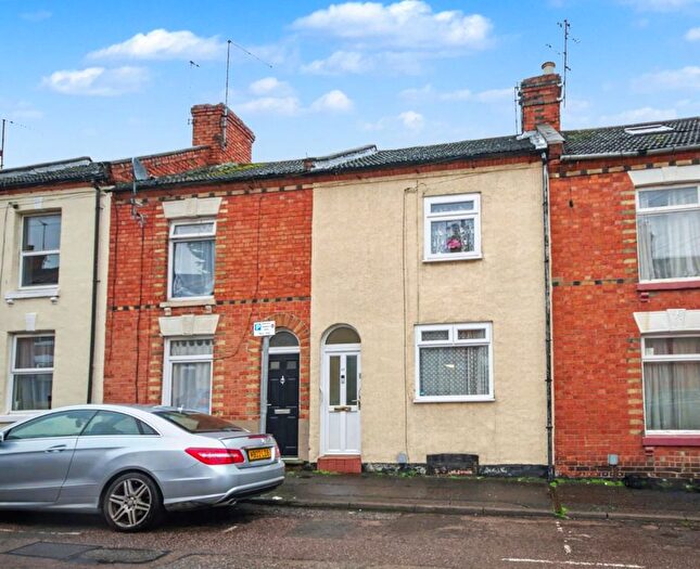 3 Bedroom Terraced House For Sale In Cyril Street, Northampton, NN1