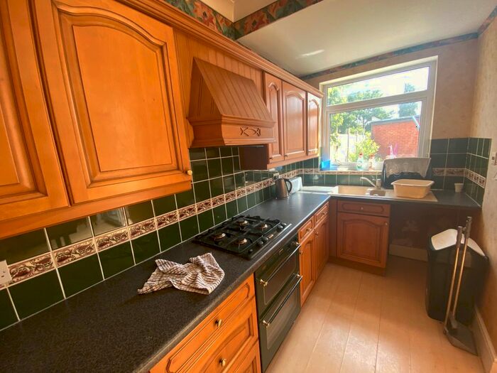 3 Bedroom Terraced House To Rent In Victoria Avenue, Hillingdon, Uxbridge, UB10