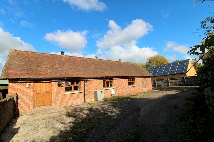 3 Bedroom Property To Rent In Sheephurst Lane, Marden, Tonbridge, Kent, TN12