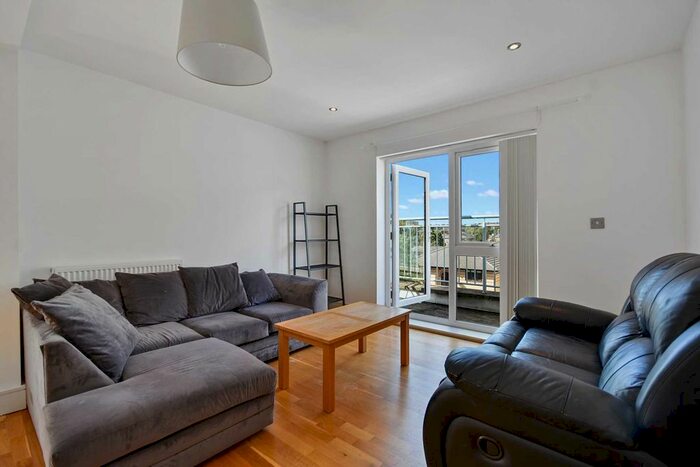 2 Bedroom Flat To Rent In Fortess Road, Kentish Town, London, NW5