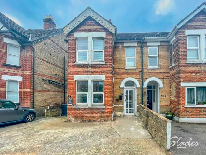 2 Bedroom Flat To Rent In Bournemouth Road, Parkstone, Poole, BH14