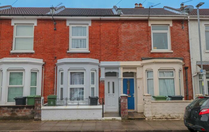 3 Bedroom Terraced House To Rent In Talbot Road, Southsea, PO4