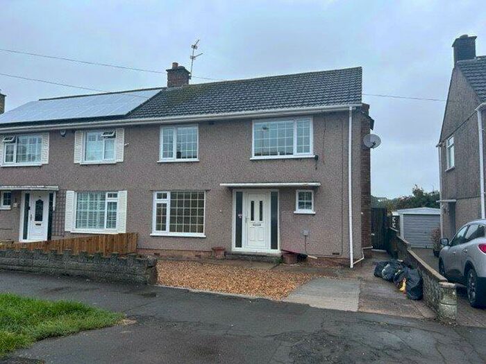 3 Bedroom House To Rent In Purcell Road, CF64