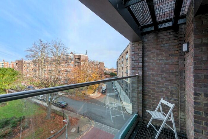 1 Bedroom Apartment To Rent In London, N15