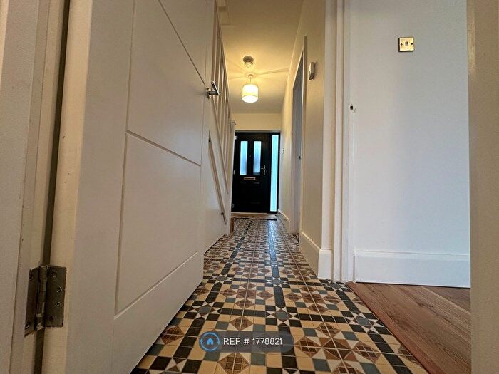 4 Bedroom Terraced House To Rent In Downhills Way, London, N17