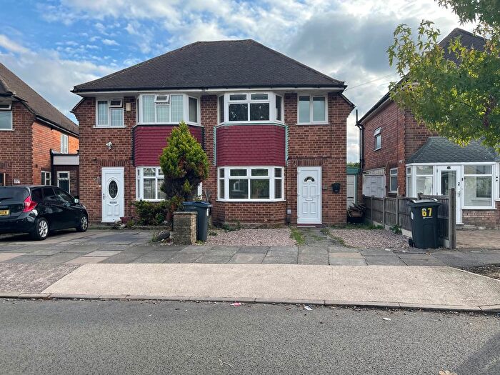3 Bedroom Semi-Detached House To Rent In Maryland Avenue, Birmingham, B34