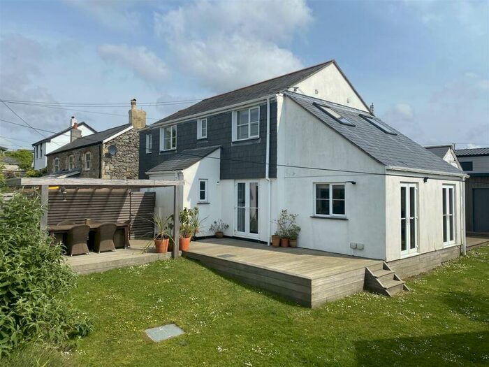 4 Bedroom Detached House To Rent In Boswinger, Near Gorran, PL26